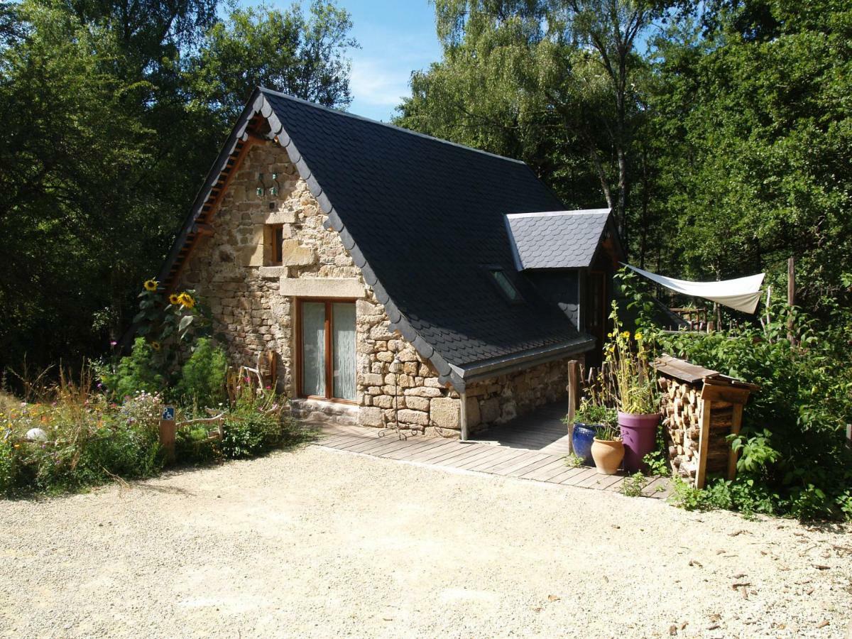 Gite Nature Le Moulin Vitrac-sur-Montane Exterior photo