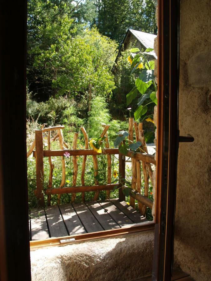 Gite Nature Le Moulin Vitrac-sur-Montane Exterior photo